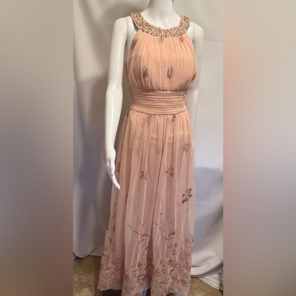 Jessica Howard Pink Pleated Maxi Dress for Weddings